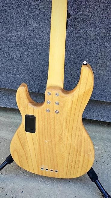 Sport & Hobby: HARLEY BENTON ENHANCED MP-4MN AKTIVNA BAS GITARA MODEL 2 | at lalafo.rs — 5 Sport & Hobby: HARLEY BENTON ENHANCED MP-4MN AKTIVNA BAS GITARA MODEL 2 | — 5