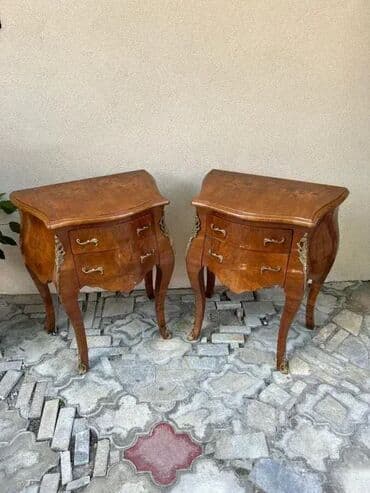 Antique Dressers: Stilske trbušaste komode u paru - ODLIČNO OČUVANE 🌟✨ Komode u dobrom at lalafo.rs — 2 Antique Dressers: Stilske trbušaste komode u paru - ODLIČNO OČUVANE 🌟✨ Komode u dobrom — 2