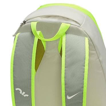 Other: NIKE AIR GRAPHICS Backpack 21l NOVO
DV at lalafo.rs — 3 Other: NIKE AIR GRAPHICS Backpack 21l NOVO
DV — 3