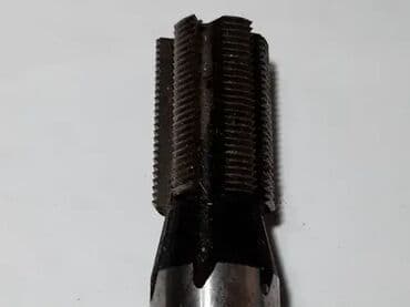 Milling Cutters: Glodalo za milimetarski navoj sa korakom 2 (4437) JAL ZB 20x32x2 at lalafo.rs β 2 Milling Cutters: Glodalo za milimetarski navoj sa korakom 2 (4437) JAL ZB 20x32x2 β 2