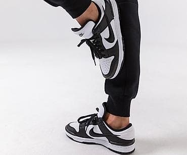 Par puta nosene SAVRŠENE patike, Nike, 38 broj, mnogo više plaćene na lalafo.rs — 1 Par puta nosene SAVRŠENE patike, Nike, 38 broj, mnogo više plaćene — 1