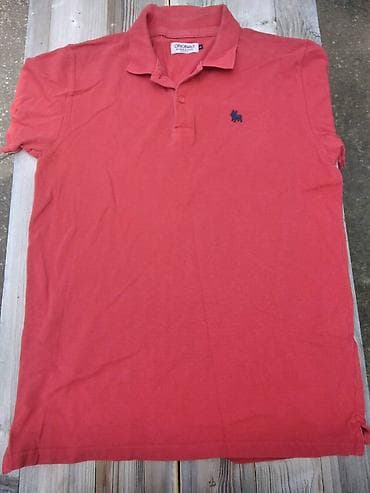 T-shirt color - Red at lalafo.rs — 1 T-shirt color - Red — 1