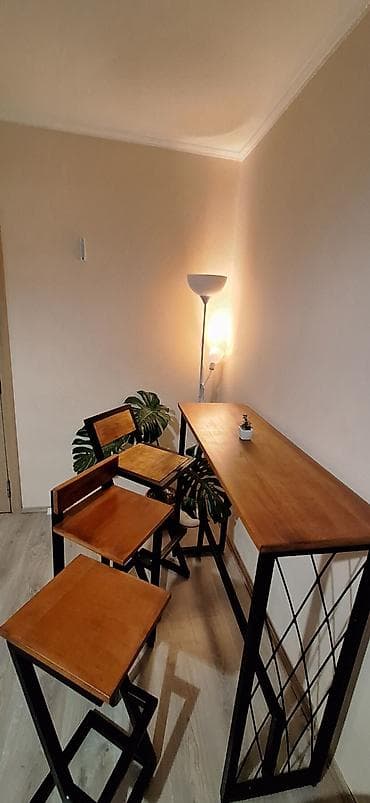 Izrađuje mo set barskih stolica i sank barova. izrada isključivo od na lalafo.rs — 4 Izrađuje mo set barskih stolica i sank barova. izrada isključivo od — 4