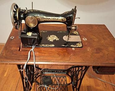 Irons: Šivaća mašina SINGER ORIGINAL sa elektromotorom, u odličnom at lalafo.rs — 1 Irons: Šivaća mašina SINGER ORIGINAL sa elektromotorom, u odličnom — 1