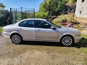 Transport: Jaguar X-Type – luksuzna kožna unutrašnjost - Crna kožna sedišta at lalafo.rs — 8 Transport: Jaguar X-Type – luksuzna kožna unutrašnjost - Crna kožna sedišta — 8