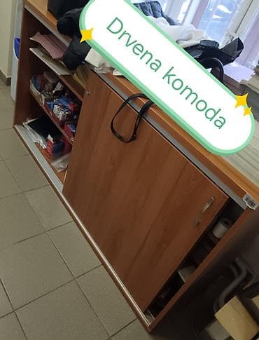 Komoda sa kliznim vratima. Ocuvana at lalafo.rs — 2 Komoda sa kliznim vratima. Ocuvana — 2