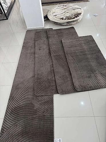 Set tepih staza – moderni geometrijski dezen Svaka staza ima svoju na lalafo.rs — 1 Set tepih staza – moderni geometrijski dezen Svaka staza ima svoju — 1