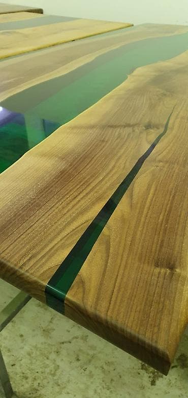 stolovi od drveta: Epoxy sto ORAH/zeleni 90x200 cm Ploča stola napravljena od drveta at lalafo.rs — 2 stolovi od drveta: Epoxy sto ORAH/zeleni 90x200 cm Ploča stola napravljena od drveta — 2