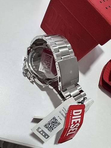 Diesel muški ručni sat – hronograf - Kućište od nerđajućeg čelika sa na lalafo.rs — 4 Diesel muški ručni sat – hronograf - Kućište od nerđajućeg čelika sa — 4