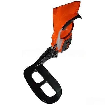 Tools & Equipment: Kompletan starter za motornu testeru, dizajniran za pouzdano paljenje at lalafo.rs — 2 Tools & Equipment: Kompletan starter za motornu testeru, dizajniran za pouzdano paljenje — 2