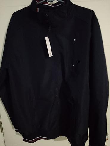 Muška jakna – crna, lagana i sportsko‑elegantna - Boja: crna sa na lalafo.rs — 1 Muška jakna – crna, lagana i sportsko‑elegantna - Boja: crna sa — 1