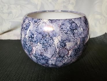 Vases and pots: Saksija nova rucni rad iz 80ih.god. Nova saksija,rucni rad,sve na at lalafo.rs — 1 Vases and pots: Saksija nova rucni rad iz 80ih.god. Nova saksija,rucni rad,sve na — 1