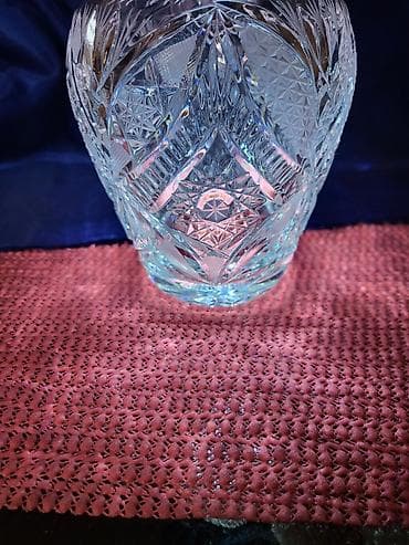 Antique Decor: Vaza nova kristal,led kristal,rucni rad. ceska. 70te. Vaza at lalafo.rs — 3 Antique Decor: Vaza nova kristal,led kristal,rucni rad. ceska. 70te. Vaza — 3