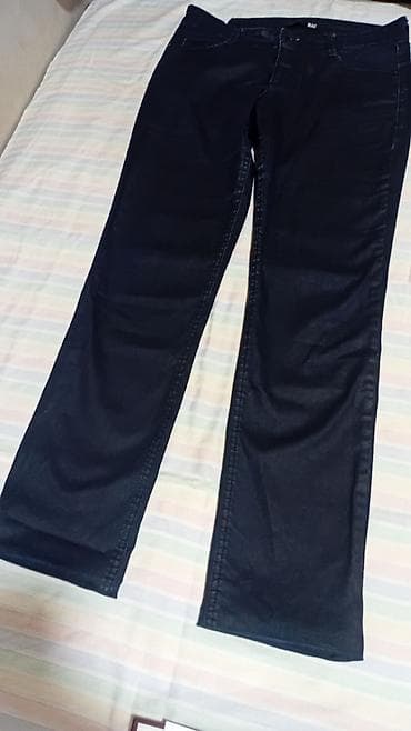 bermude teksas br: Ženske pantalone – set od 3 para - Tamnoplave farmerke: klasičan kroj at lalafo.rs — 1 bermude teksas br: Ženske pantalone – set od 3 para - Tamnoplave farmerke: klasičan kroj — 1