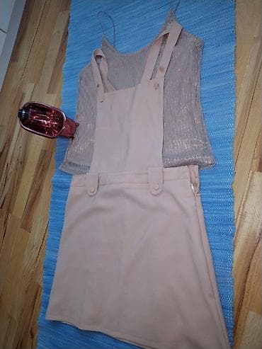 Personal Items: C&A, M, color - Peach at lalafo.rs — 2 Personal Items: C&A, M, color - Peach — 2