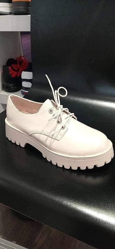 Prelepe zenske cipele NOVO! Cena 2800 din Brojevi od 36 do 41 br VK at lalafo.rs — 3 Prelepe zenske cipele NOVO! Cena 2800 din Brojevi od 36 do 41 br VK — 3