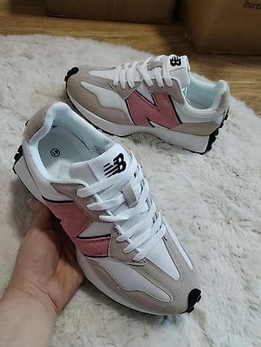 👑Broj 36-39-40
✅Cena 2999 din na lalafo.rs — 7 👑Broj 36-39-40
✅Cena 2999 din — 7