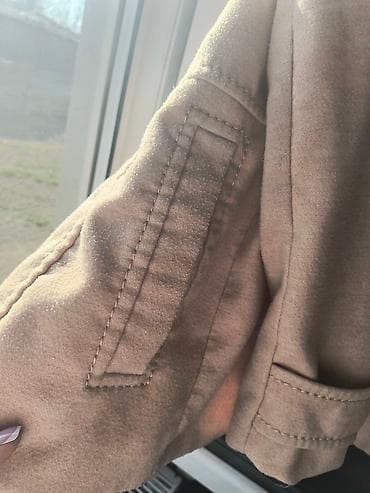 Prodajem ženski kaputić,očuvan,prelep,mnogo je udoban i greje,lepo na lalafo.rs — 4 Prodajem ženski kaputić,očuvan,prelep,mnogo je udoban i greje,lepo — 4