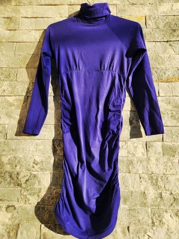 Haljina M vel, nema oštećenja, ima dosta elastina na lalafo.rs Haljina M vel, nema oštećenja, ima dosta elastina