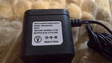 Roche FW7207/10 10v 750 mA Philips EML0900330V 9v 0.33 A PSAC12R-090 na lalafo.rs — 4 Roche FW7207/10 10v 750 mA Philips EML0900330V 9v 0.33 A PSAC12R-090 — 4