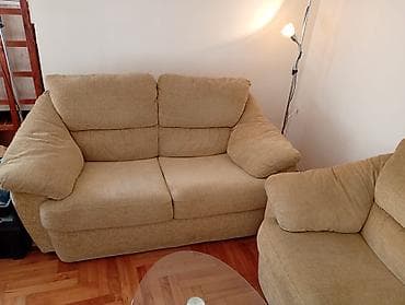 Prodajem korisceni trosed i dvosed u ocuvanom stanju. Ne razvlace se na lalafo.rs Prodajem korisceni trosed i dvosed u ocuvanom stanju. Ne razvlace se