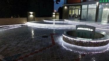 visece police: VODOOPORNA CRVENA 5050 LED TRAKA 60 DIODA/M 12V SILIKONSKA | at lalafo.rs — 8 visece police: VODOOPORNA CRVENA 5050 LED TRAKA 60 DIODA/M 12V SILIKONSKA | — 8