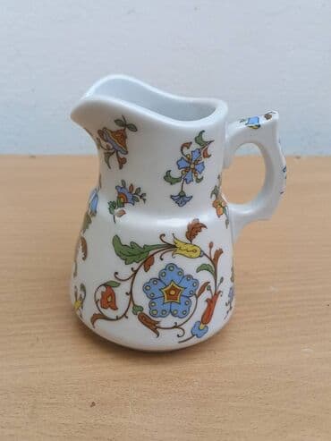 Antique tableware: Kolekcionarski Art Nuvo manji Bokal 2 Kolekcionarski manji Bokal u at lalafo.rs — 1 Antique tableware: Kolekcionarski Art Nuvo manji Bokal 2 Kolekcionarski manji Bokal u — 1