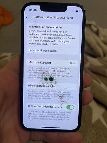 IPhone 13 mini 128GB – sve radi perfektno, displej i kamera za at lalafo.rs — 2 IPhone 13 mini 128GB – sve radi perfektno, displej i kamera za — 2