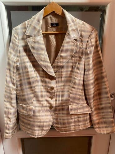 Basler sako u odličnom stanju vel. 48. Sako se blago presijava at lalafo.rs Basler sako u odličnom stanju vel. 48. Sako se blago presijava