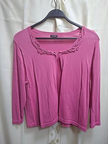 Gerry Weber kardigan/duži džemper u ciklama-ružičastoj boji. - Model na lalafo.rs — 1 Gerry Weber kardigan/duži džemper u ciklama-ružičastoj boji. - Model — 1