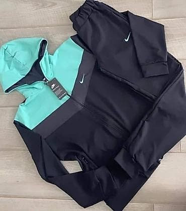 Nike ženska trenerka za punije dame NOVO Novo Mokra likra Veličine na lalafo.rs — 5 Nike ženska trenerka za punije dame NOVO Novo Mokra likra Veličine — 5