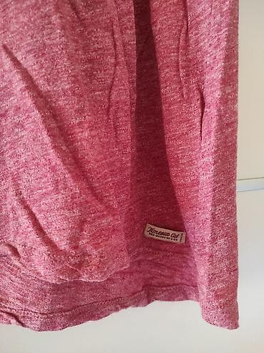 Time Out majica vel M. Siri model at lalafo.rs — 2 Time Out majica vel M. Siri model — 2