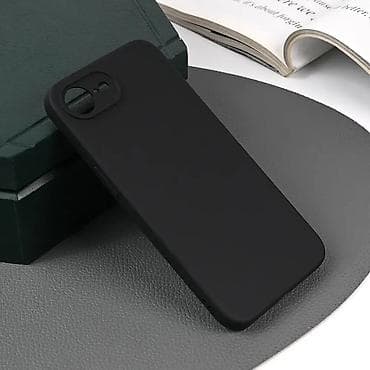 Maska silikonska Skin za iPhone 16e 6.1 mat crna na lalafo.rs — 1 Maska silikonska Skin za iPhone 16e 6.1 mat crna — 1