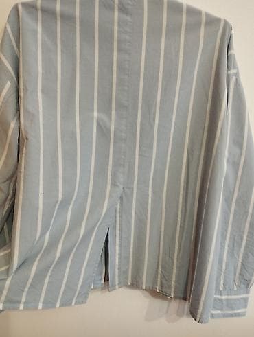 H&M košulja kraćeg modelaima prugice.Pozadi ima manji šlic na lalafo.rs — 6 H&M košulja kraćeg modelaima prugice.Pozadi ima manji šlic — 6