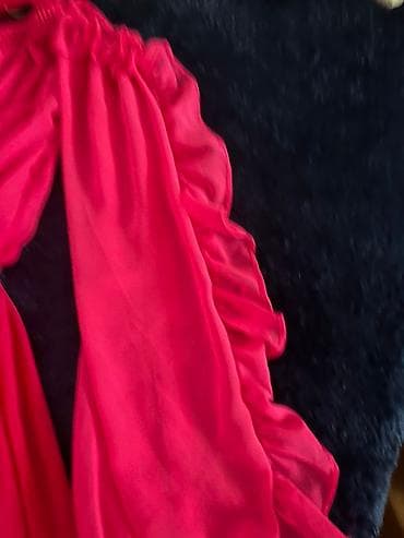 Haljina Eva – roza - Duga, lepršava haljina u intenzivno roze/fuksija na lalafo.rs — 4 Haljina Eva – roza - Duga, lepršava haljina u intenzivno roze/fuksija — 4