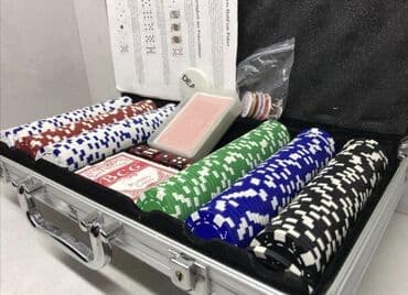Društvene igre: Poker Čipovi u Koferu (3000 delova) - BESPLATNA DOSTAVA ♠️ Dosta je na lalafo.rs Društvene igre: Poker Čipovi u Koferu (3000 delova) - BESPLATNA DOSTAVA ♠️ Dosta je