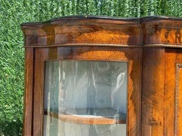 Antique Dressers: Stara stilska komoda u intarziji Stara stilska komoda Diskretno at lalafo.rs — 2 Antique Dressers: Stara stilska komoda u intarziji Stara stilska komoda Diskretno — 2