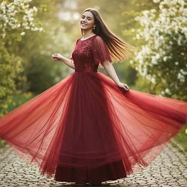 Svečana duga haljina u boji bordo/crveno vino. - Gornji deo: providan at lalafo.rs Svečana duga haljina u boji bordo/crveno vino. - Gornji deo: providan