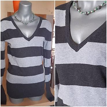 Women's Sweaters, Cardigans: Ženski džemper na pruge (tamnosiva/siva) sa V-izrezom. - Veličina: L at lalafo.rs — 2 Women's Sweaters, Cardigans: Ženski džemper na pruge (tamnosiva/siva) sa V-izrezom. - Veličina: L — 2