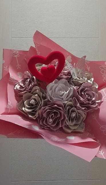 Romantičan buket od satenskih ruža – ručni rad - Raskošan aranžman od na lalafo.rs — 1 Romantičan buket od satenskih ruža – ručni rad - Raskošan aranžman od — 1