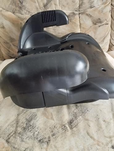 Dečije buster sedište za auto – Maxi-Cosi baza sa navlakom Safety 1st na lalafo.rs — 5 Dečije buster sedište za auto – Maxi-Cosi baza sa navlakom Safety 1st — 5