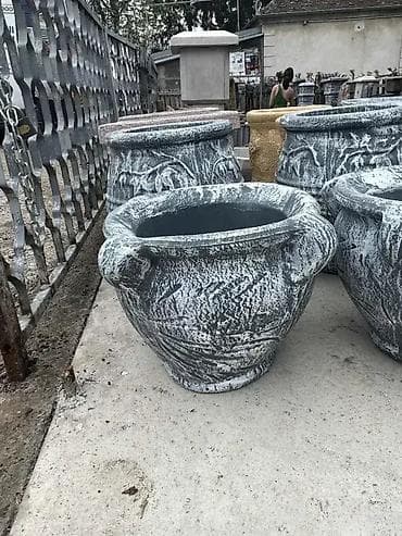 Flower Boxes: Saksija za cveće – Mali Ćup 🌸 Idealna za vaš vrt ili unutrašnje at lalafo.rs — 1 Flower Boxes: Saksija za cveće – Mali Ćup 🌸 Idealna za vaš vrt ili unutrašnje — 1