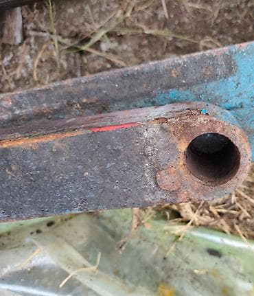 Двостубна ауто дизалица, носивости 2.5т. 2015 је годиште. Рађена је у na lalafo.rs — 6 Двостубна ауто дизалица, носивости 2.5т. 2015 је годиште. Рађена је у — 6