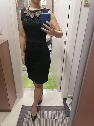 P&S elegantna crna koktel haljina bez rukava, kroja olovka (dužina na lalafo.rs P&S elegantna crna koktel haljina bez rukava, kroja olovka (dužina