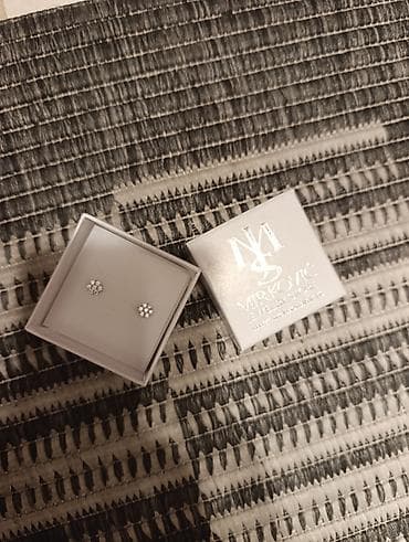 Srebrne minđuše – Mirković Jewelry Store - Tip: ženske minđuše na na lalafo.rs — 7 Srebrne minđuše – Mirković Jewelry Store - Tip: ženske minđuše na — 7