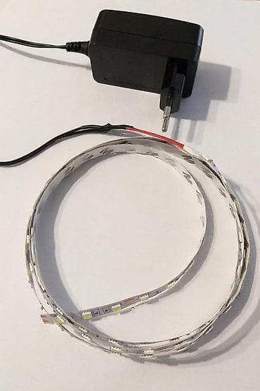 5050 LED TRAKA 2 METRA SA ADAPTEROM KOMPLETNA | *AKO IMATE POSEBNU at lalafo.rs 5050 LED TRAKA 2 METRA SA ADAPTEROM KOMPLETNA | *AKO IMATE POSEBNU