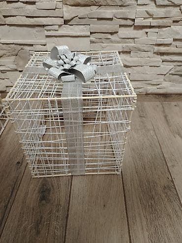 Dekorativne svetleće kutije – praznični set - Ručno rađene žičane na lalafo.rs — 2 Dekorativne svetleće kutije – praznični set - Ručno rađene žičane — 2