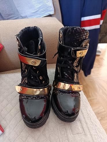 Cipele lakovane na platformu 39 br na lalafo.rs — 2 Cipele lakovane na platformu 39 br — 2