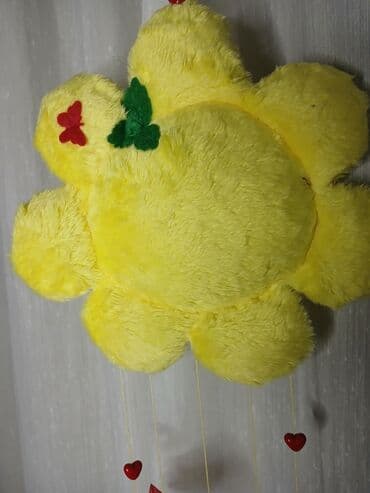 Crib & Stroller Toys: Viseći ukras u obliku cveta Prečnik cveta 18 cm. Ukupna dužina 45 cm at lalafo.rs — 1 Crib & Stroller Toys: Viseći ukras u obliku cveta Prečnik cveta 18 cm. Ukupna dužina 45 cm — 1