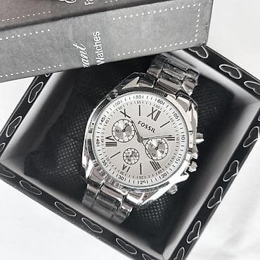 Fossil u srebrnoj, ili zlatnoj boji, sa brojčanikom prečnika 44 mm na lalafo.rs Fossil u srebrnoj, ili zlatnoj boji, sa brojčanikom prečnika 44 mm